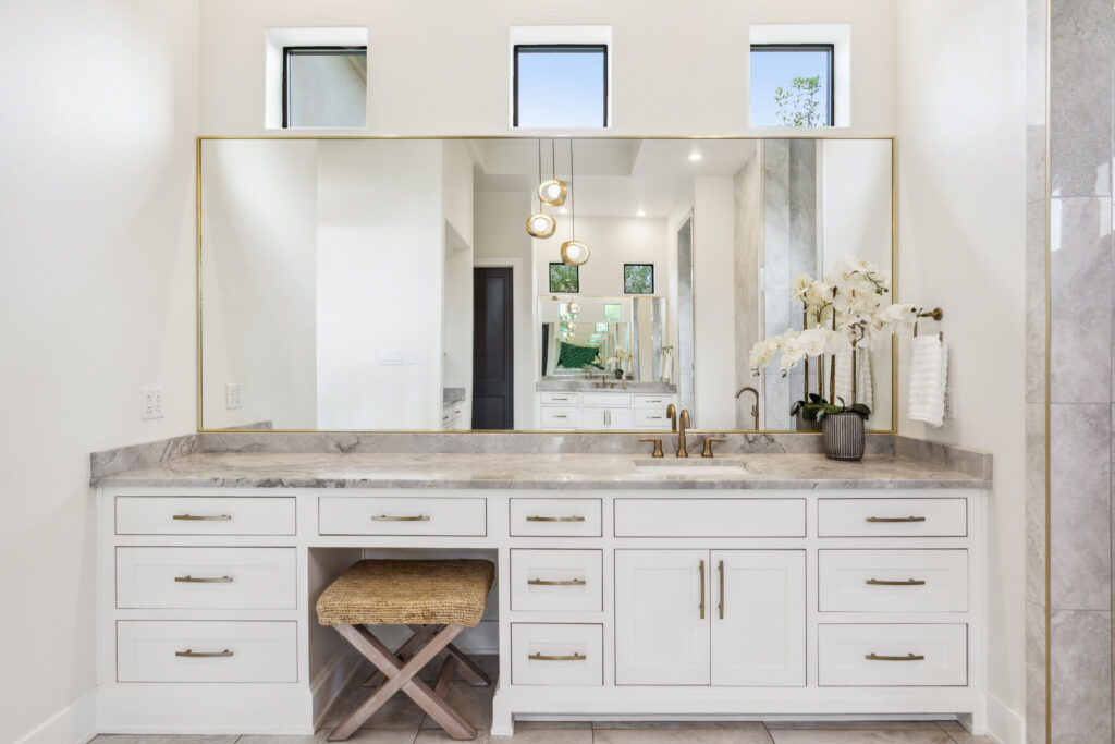 Primary Bathroom in Luxury Custom Home by Mosaic Homes in Belton, TX