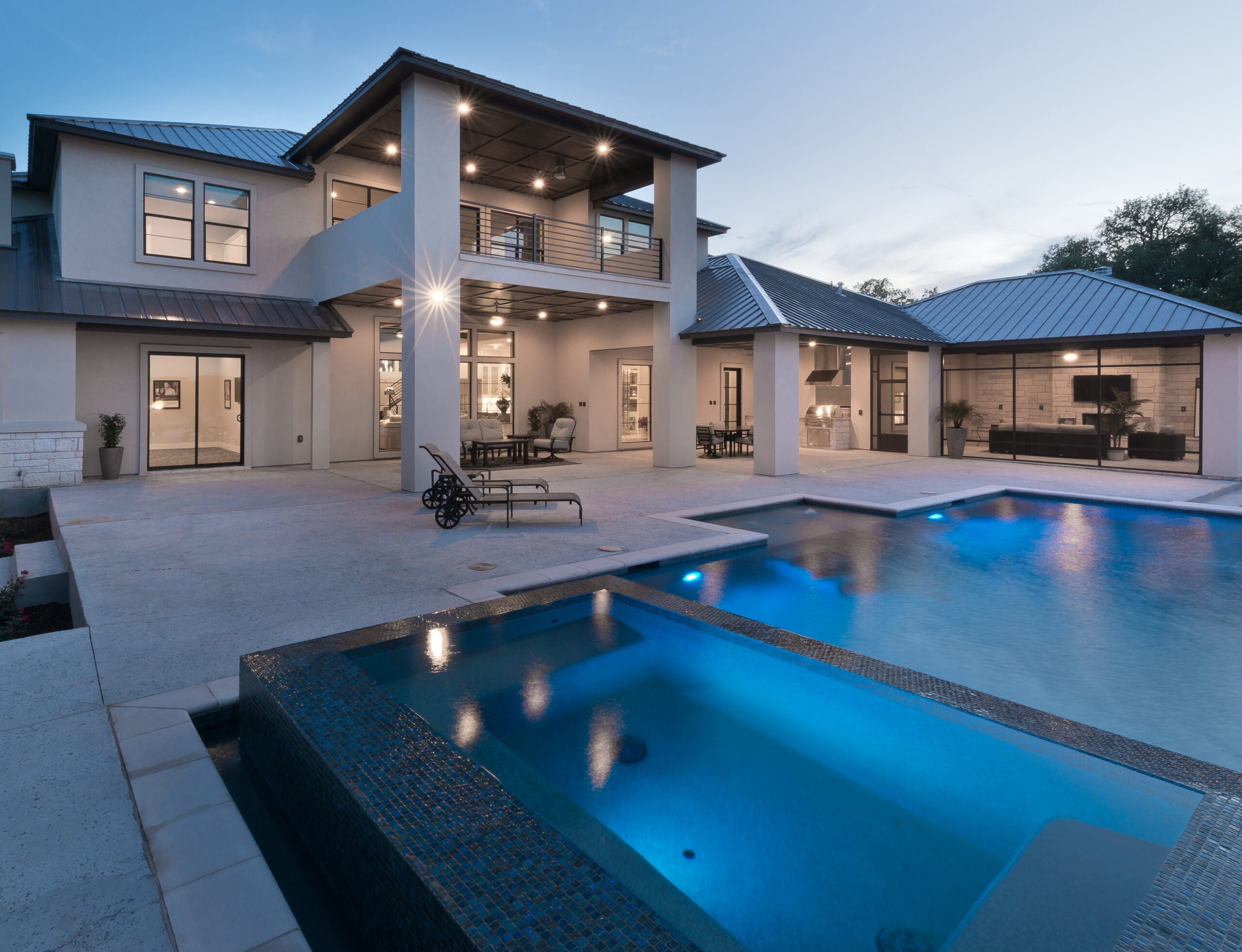 Outdoor Living in Lakefront Custom Home by Mosaic Homes in Belton, TX